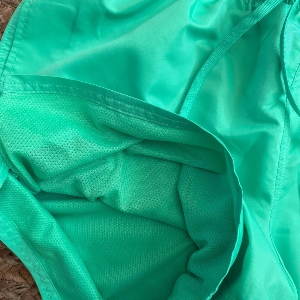Men’s Nike XL Bright Green Lined Volley Swim Shorts